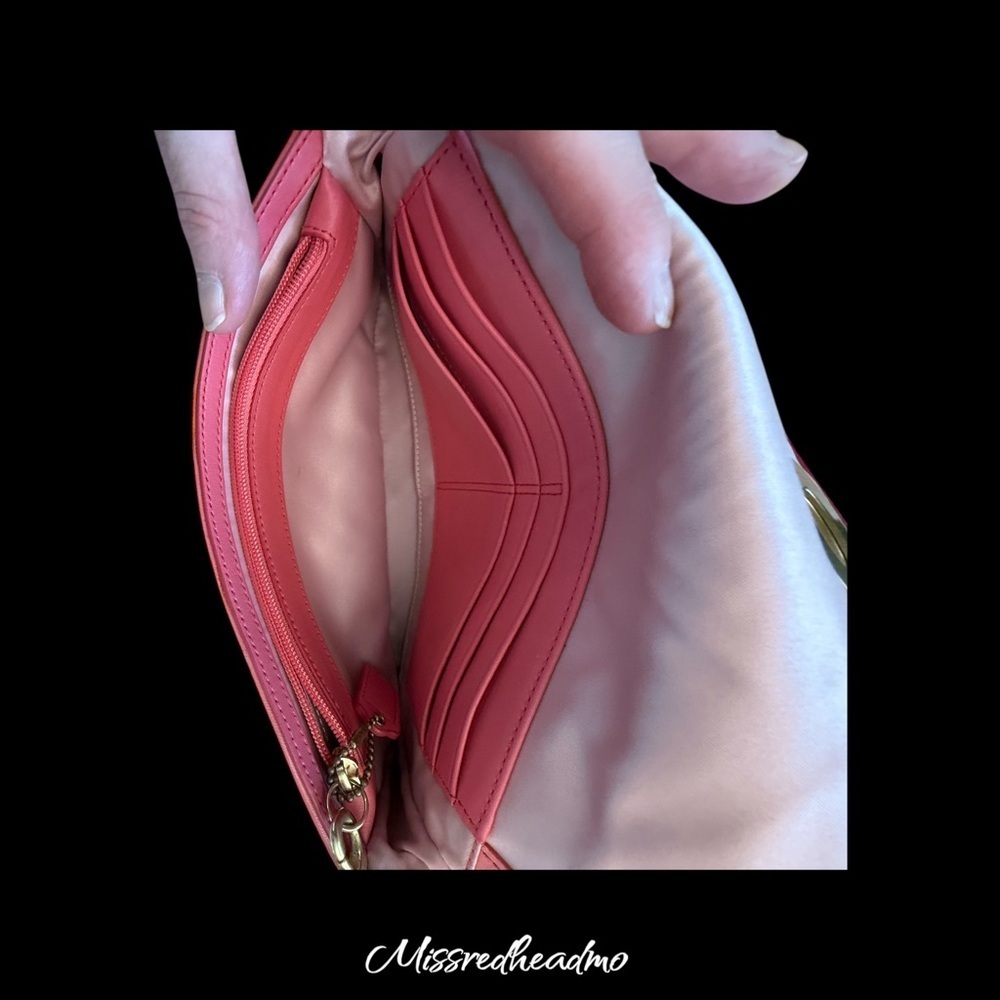 Vintage Coach Wristlet - Picture 4 of 6